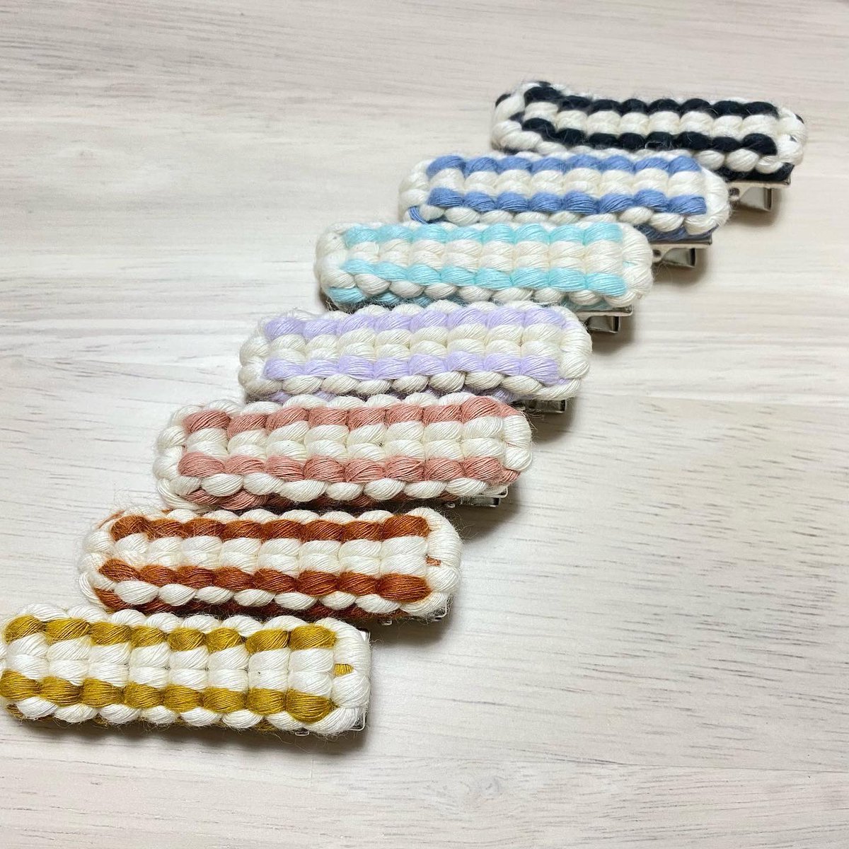 NsHAPPYBELL's tweet photo. 本日12:00よりBASEのクーポンがご利用いただけます！今回、新作を多数出品しました。クリスマスツリーオーナメントは私も気に入っています！ご購入の際、クーポンコードをお入れ下さい。

https://t.co/KlconfPeSD

#BASE10周年 #ブラックフライデー 
#クーポン https://t.co/DN4jvc8yXm