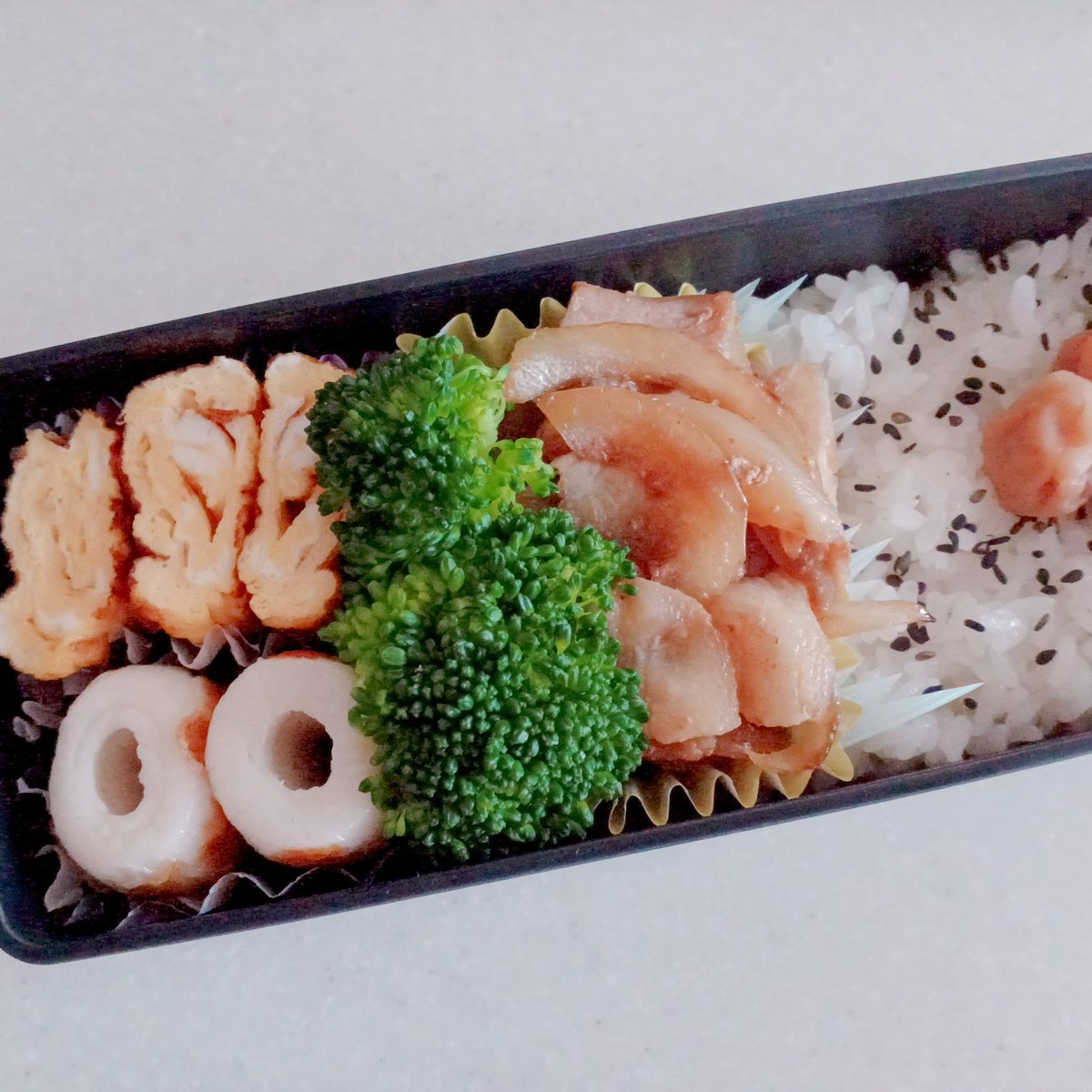 Ri311's tweet photo. おはようございます
今週も無事にお弁当作り終わり( ´・∀・｀)

#お弁当
#お弁当記録 https://t.co/dKso4M6L4u