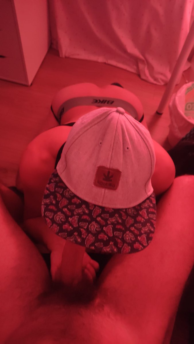 I really like sucking a good dick 🤤🍆