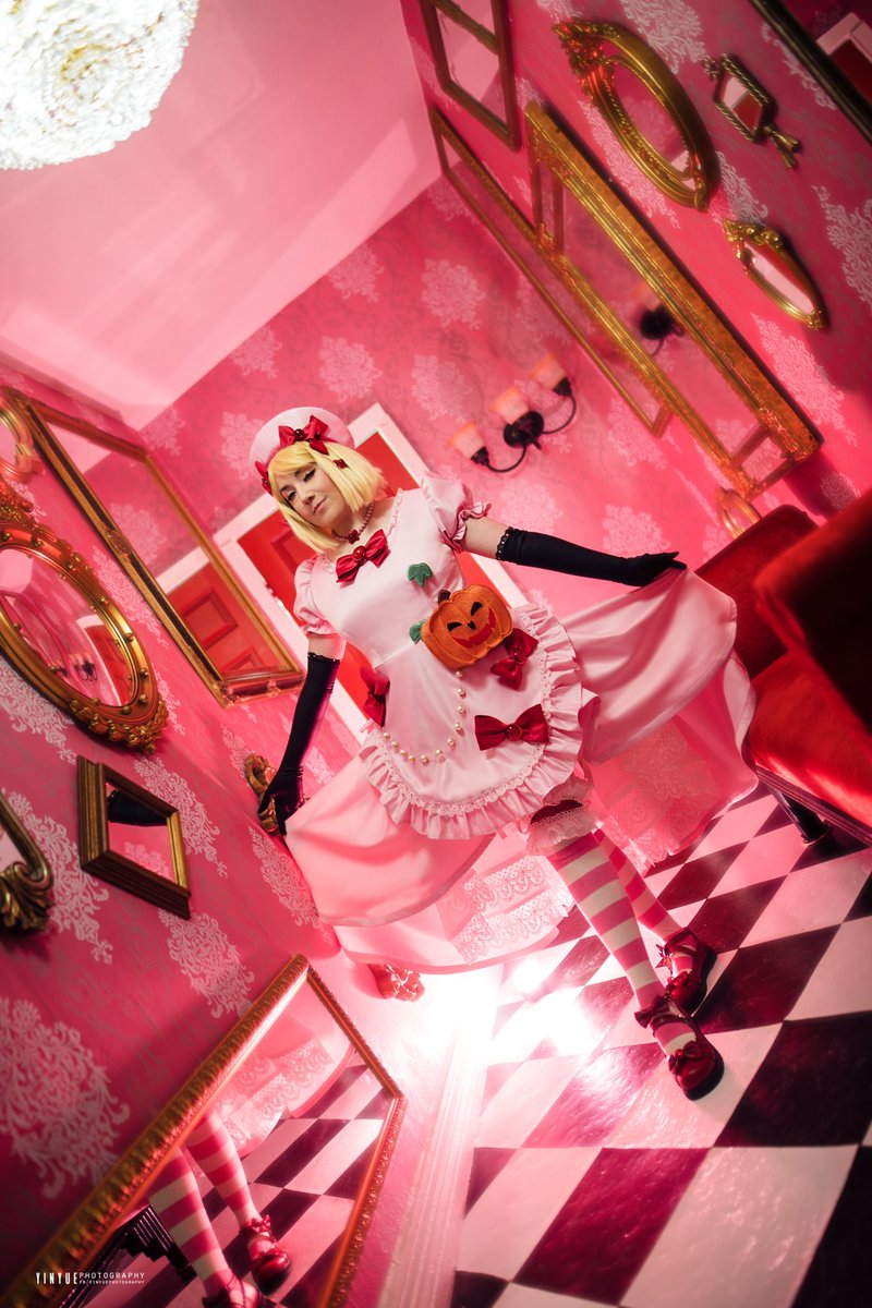 OhMitsooki's tweet image. Show your cosplay side by side!

Photo by @yinyueify 💖 #lambdadelta #umineko