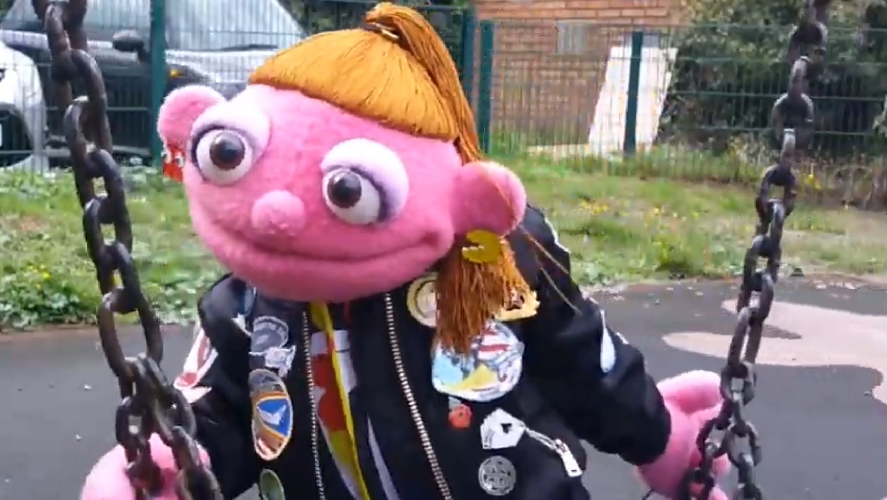 The Time Scales on Twitter "Avenue Who ROADTRIP. Ace returns to the