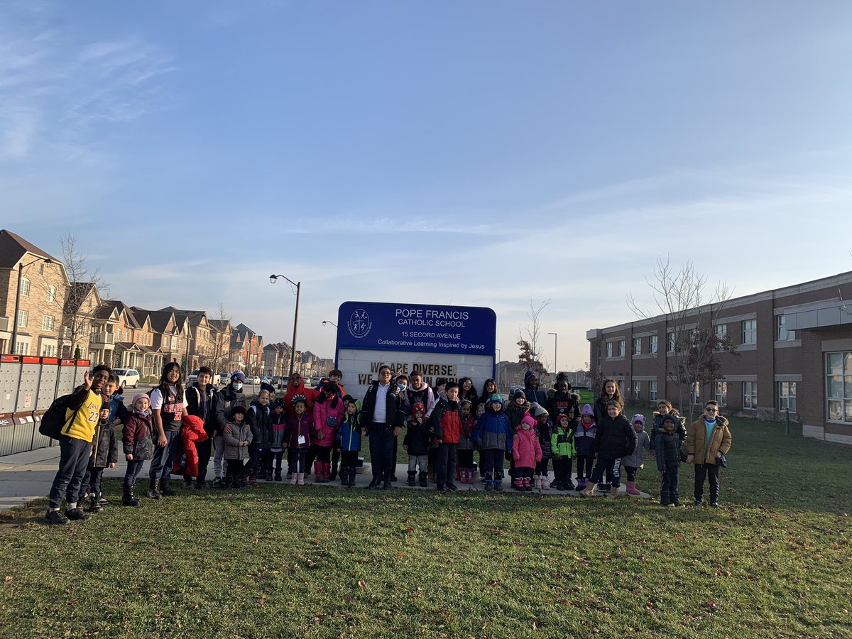 MsChianelli's tweet photo. Teamwork makes the dream work! @PFS_YCDSB @ms_lamanna Today we went on a buddy walk for friendship week 💖✨🌈 https://t.co/XzzcqgRVeC