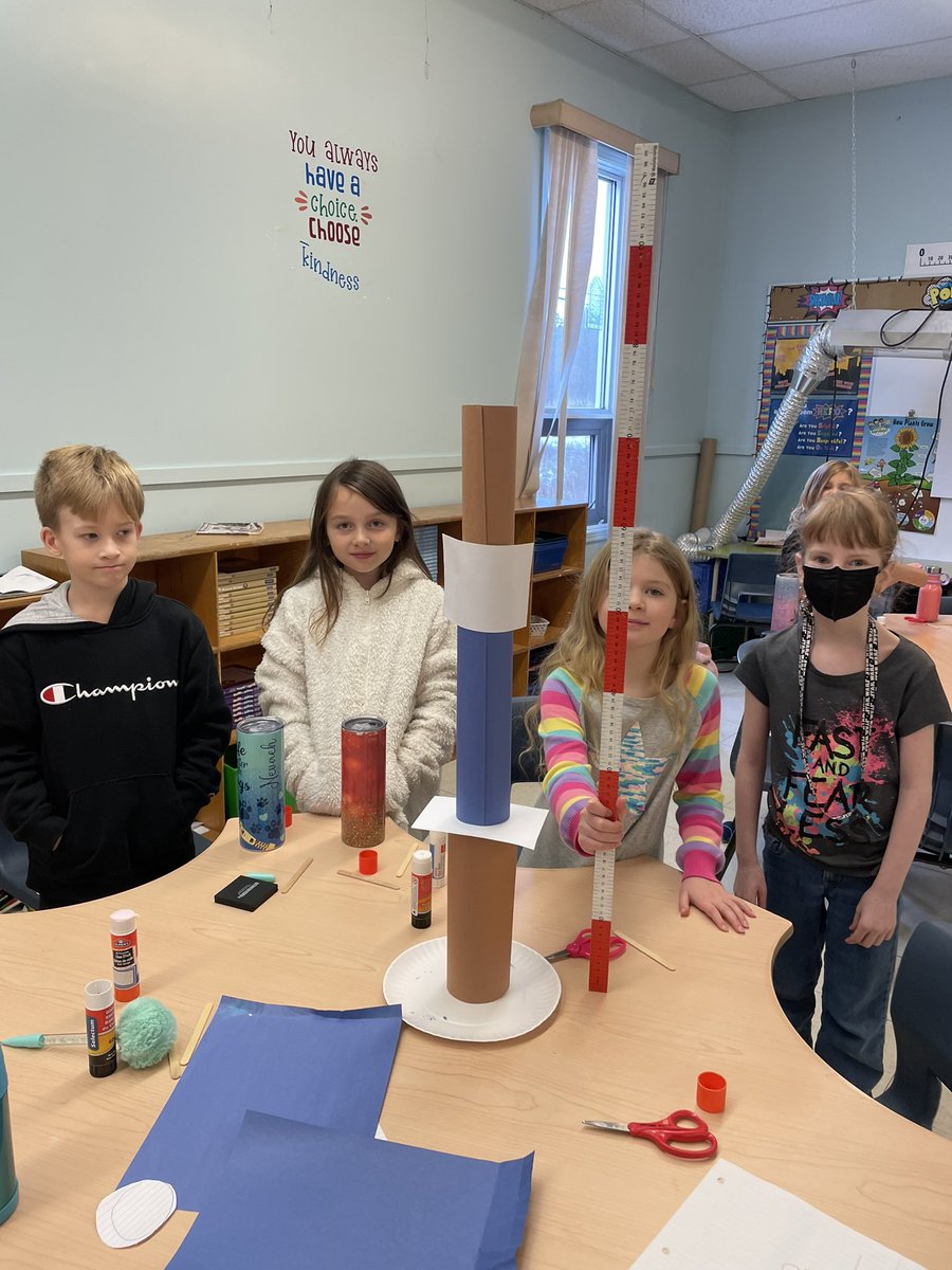 MrsPinsent's tweet photo. As part of our structures and materials unit in #Science3, students attempted to build the tallest freestanding structure with given basic materials. Results were recorded, and were going to do it again at the end of the unit. @Woodland_ElemNL https://t.co/TpzwDdefeN