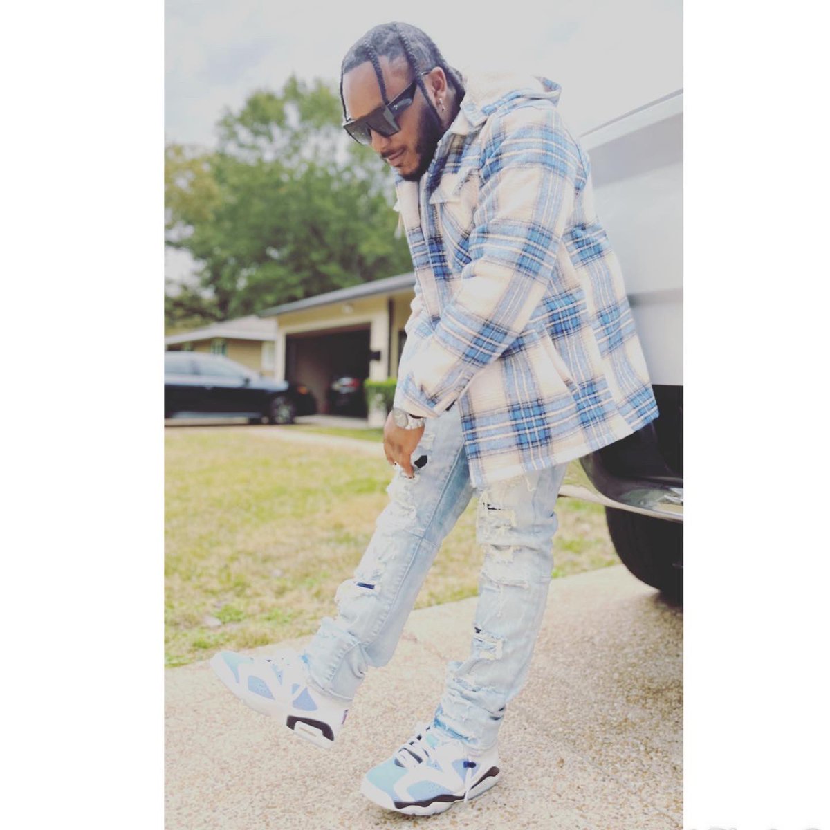 IAMDJCHOO3's tweet photo. Thanking God! Receiving The Blessing He Giving 🖤🙏🏾💫 ( SWIPE >> )

#thanksgiving22🍂🍁 https://t.co/dYxGbaJ7Wl