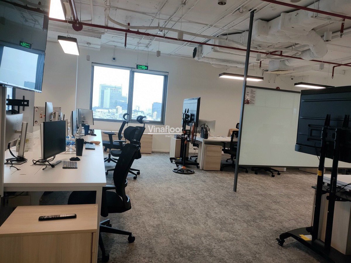 vinafloor's tweet photo. Timo office #vinafloor https://t.co/Zbr8jJ39Z3