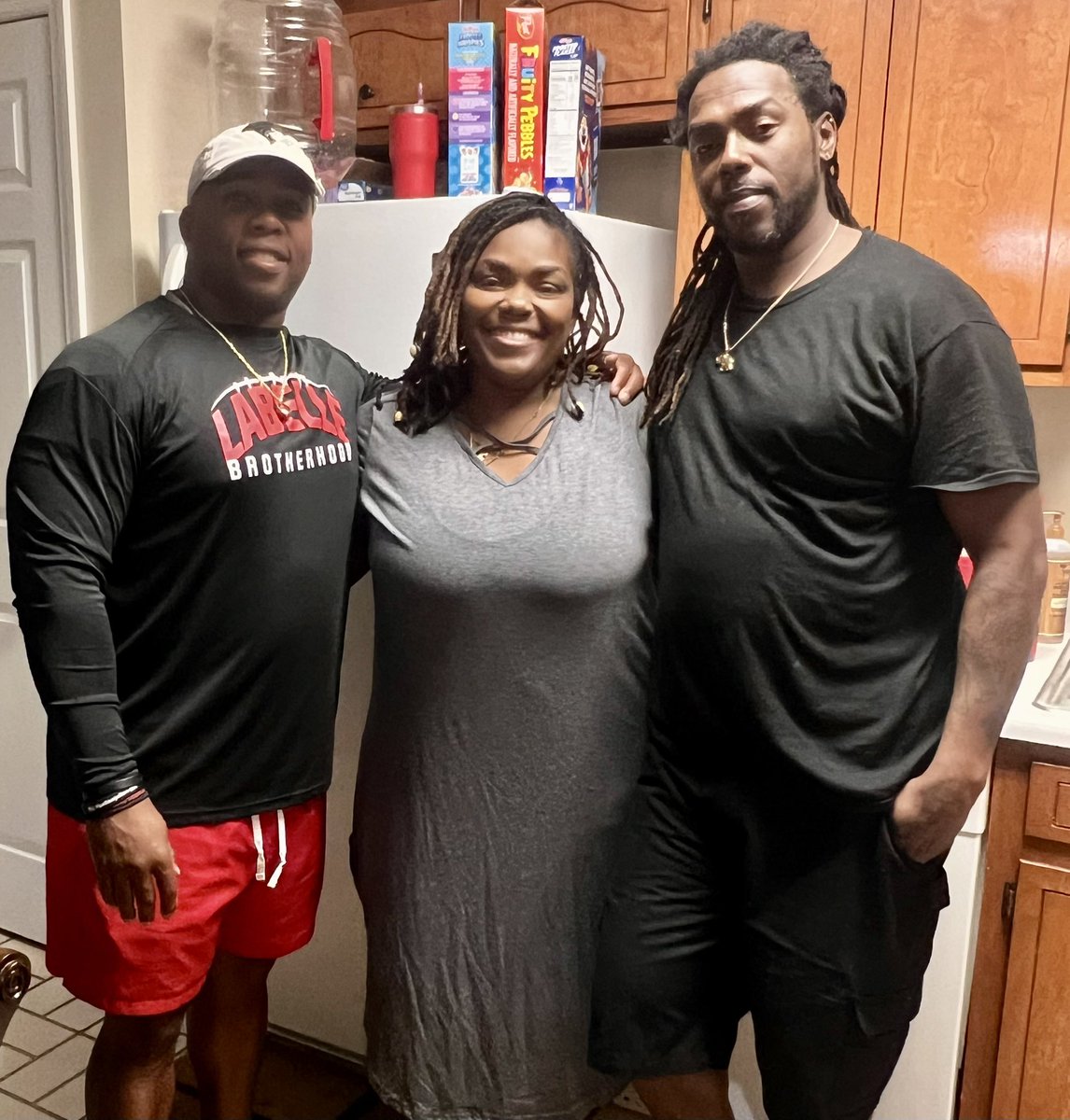 coachMcClain4's tweet photo. Happy Thanksgiving 🦃 #WANDAMADE #BISHOPPRIDE https://t.co/RdXW9rkqqS