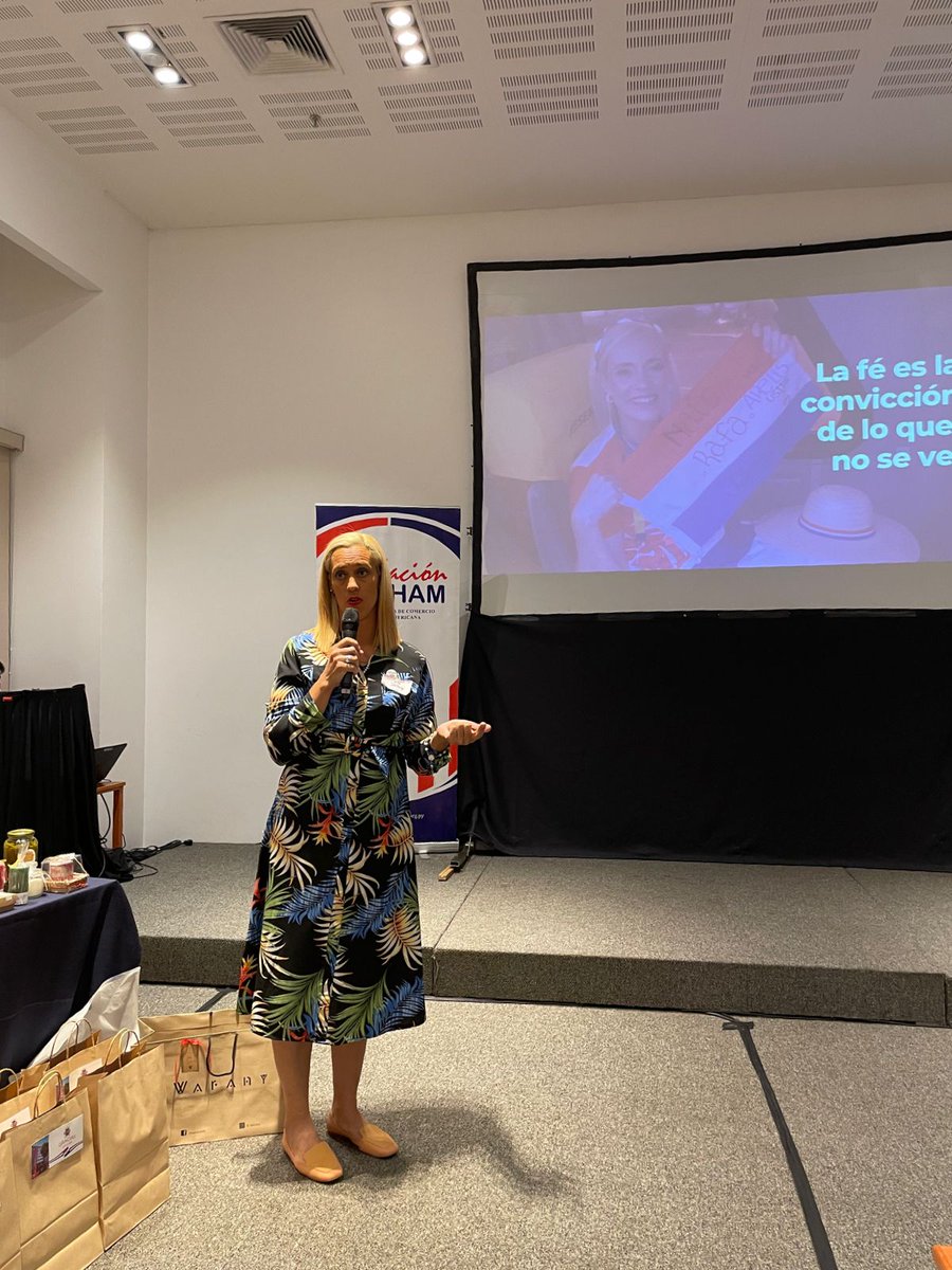 wedpy's tweet photo. Nuestra siguiente emprendedora es Jennifer Rodríguez, atleta y emprendedora, con la charla "Cuando tus sueños son más grandes que tus miedos". https://t.co/Z3VT5XQvry