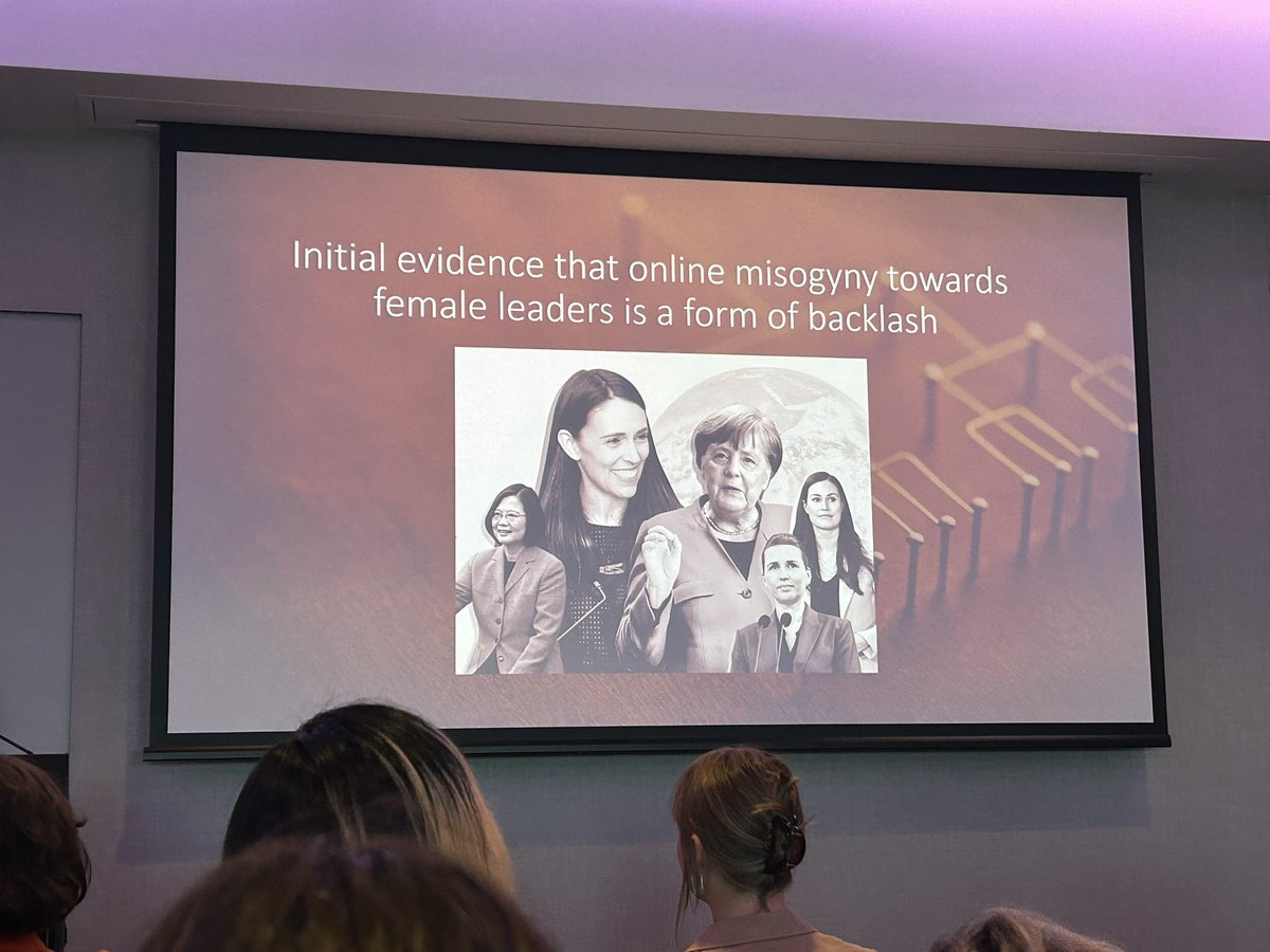 @WeavingMorgan talking about what triggers online misogyny toward female politicians. She finds that the number of misogynistic tweets toward Clinton increased following her campaign announcement, suggesting that online misogyny reflect backlash toward agentic women #SASP2022