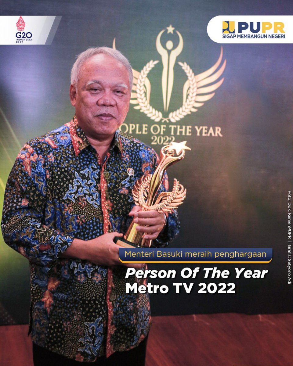 Menteri PUPR Basuki Hadimuljono meraih penghargaan People of the Year 2022 Kategori Person of the Year dari <a href="/Metro_TV/">METRO TV</a> di Jakarta (24/11).

#SigapMembangunNegeri