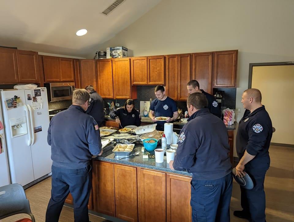 HuntleyFireDist tweet media