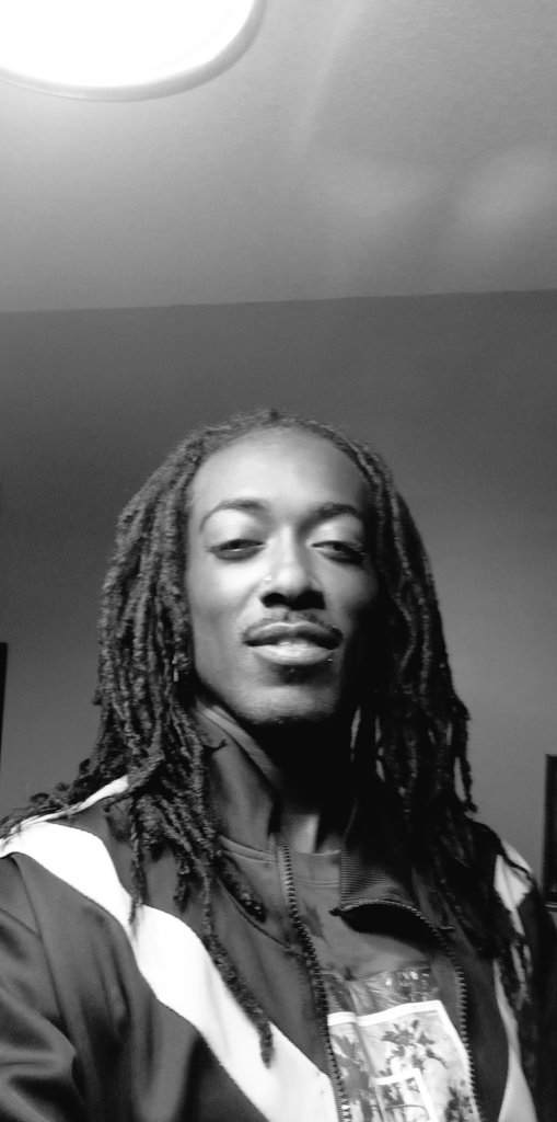 SlickSlaccSlime's tweet photo. Happy thanksgiving everyone https://t.co/f8Mcc9J3LI