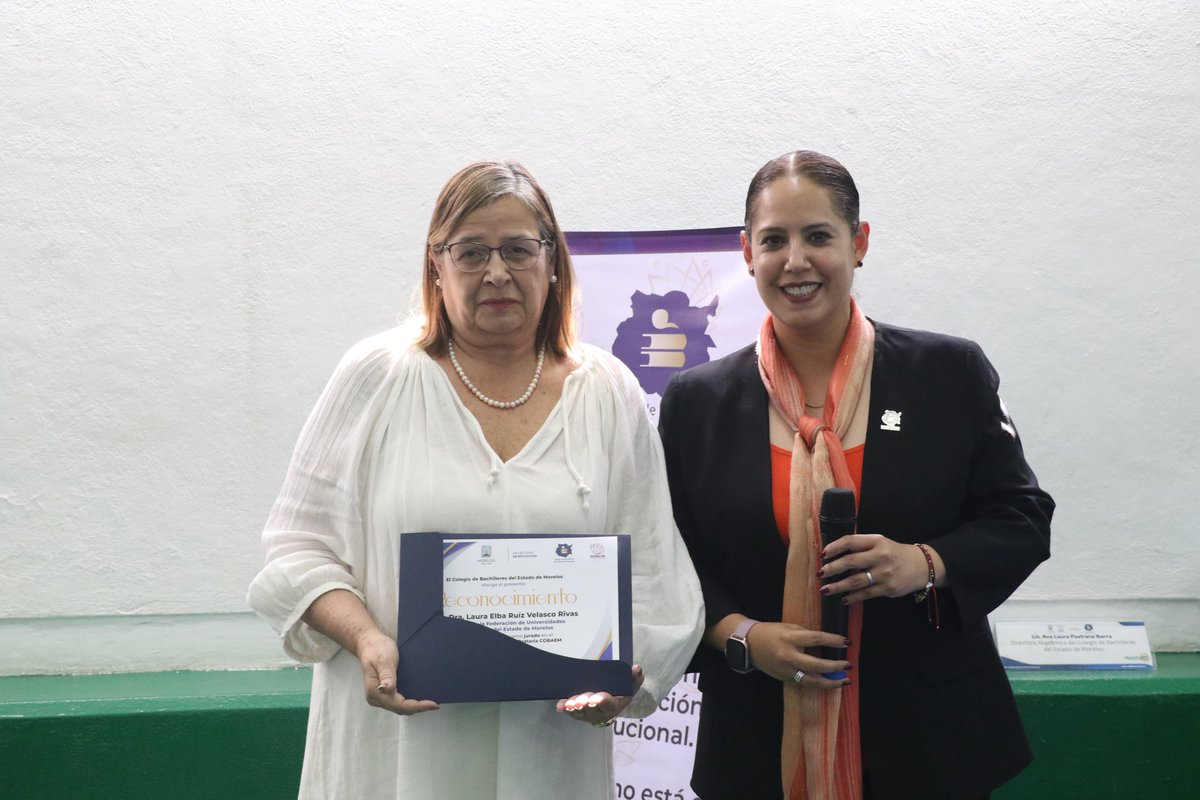 Cobaem_Morelos's tweet photo. El certamen, contó con un Jurado Calificador experto, integrado por el Dr. Ricardo Tapia, catedrático de la #UAEM; Mtro. Raúl Flroes, presidente de la #AEPA; Dra. Laura Ruiz Velasco, tesorera de la #FUPAMOR]; y el Lic. Sergio Yániz, director general de #JA_Morelos. https://t.co/f1qy6CshPG