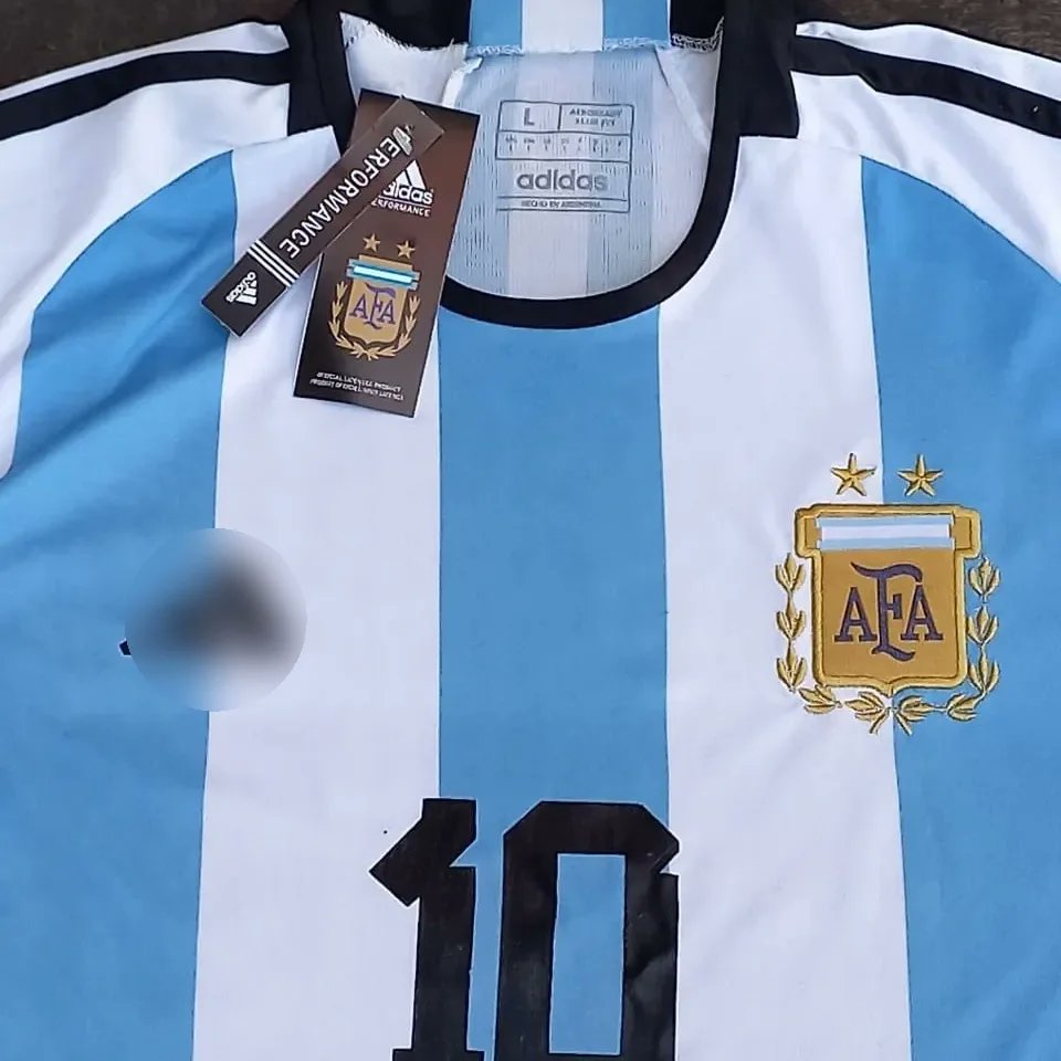 cenretro's tweet image. ⚽️ NUEVO INGRESO 🇦🇷 Camiseta  Mundial 2022 !
Disponible en S, M, L, XL
📣 Seguimos con las 3 cuotas sin interés en la tienda 
🚚 Envíos a todo el país.
#afa #futbolretro #compraonline #futbol #argentina #seleccion #messi