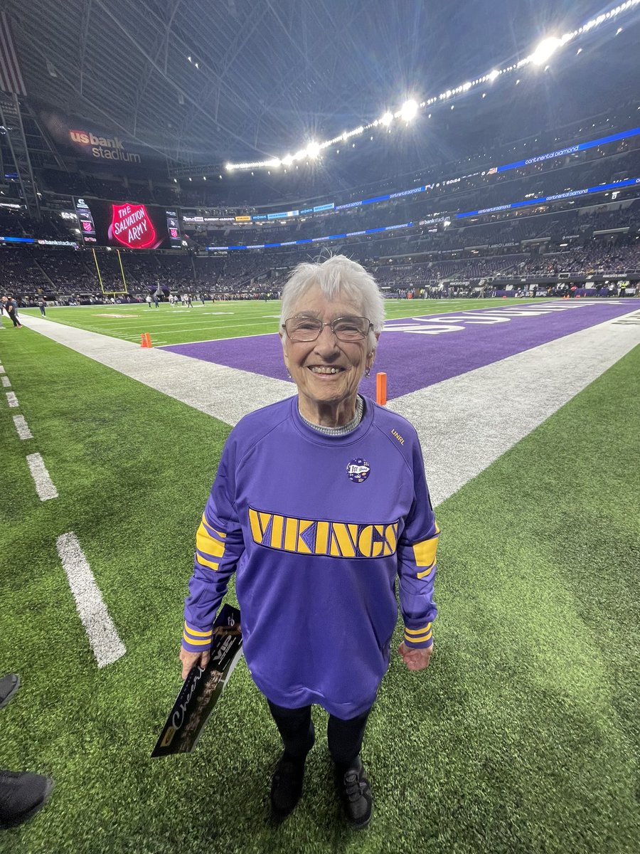 Cait_Tanz's tweet photo. Granny’s 1st NFL Game at 87 years old! #SKOL https://t.co/fW3oJgy1Ho