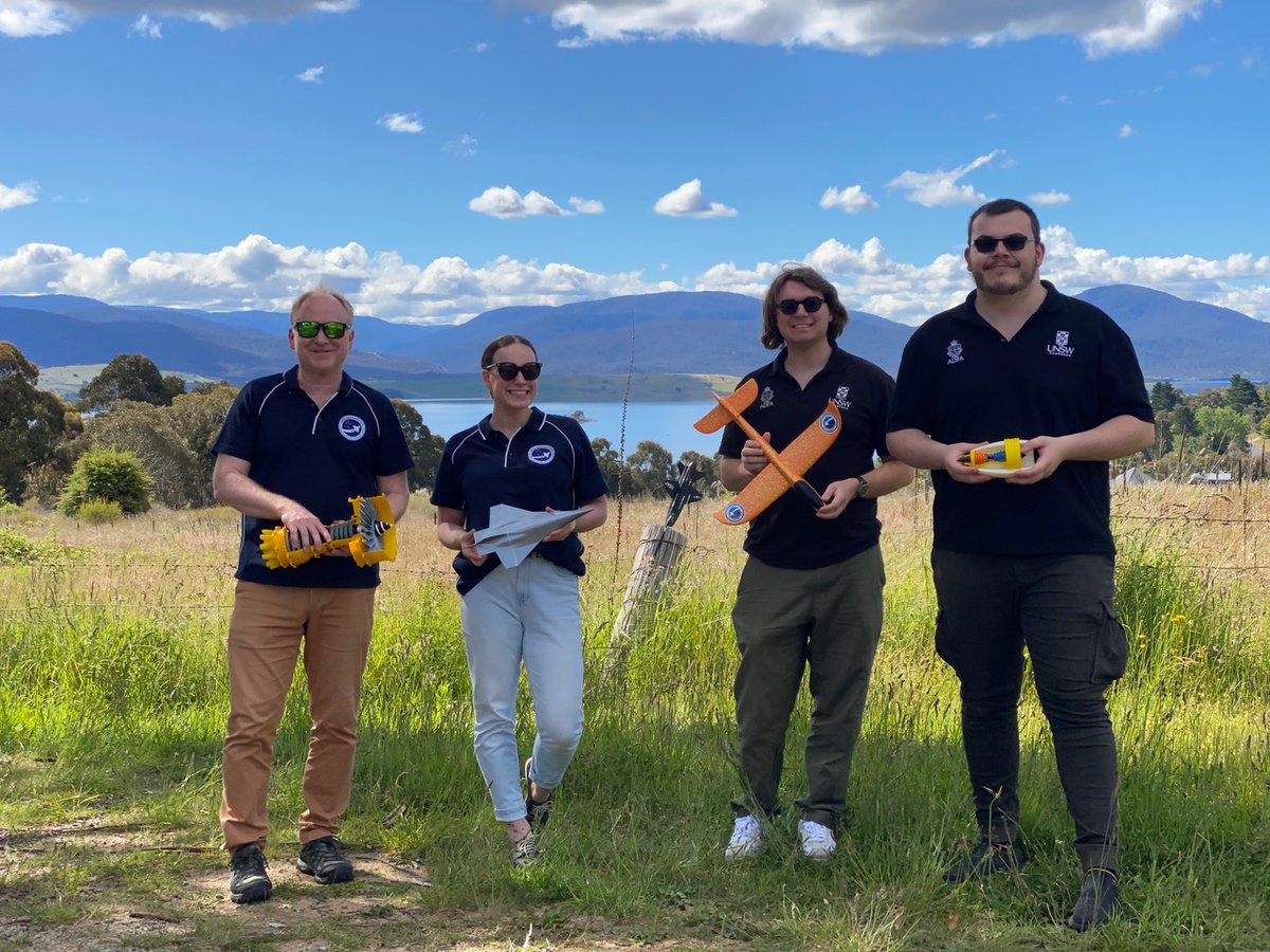 The <a href="/CoolAeroAU/">Cool Aeronautics</a> team from the ACT Branch headed out to Jindabyne Central School for a fun day of STEM learning with Year 9 students with the help of volunteers Lily &amp; the 2 Lukes <a href="/UNSWCanberra/">UNSW Canberra</a> 

#coolaeronautics #coolaero #stemforkids #STEMEducation #aerospace #engineering