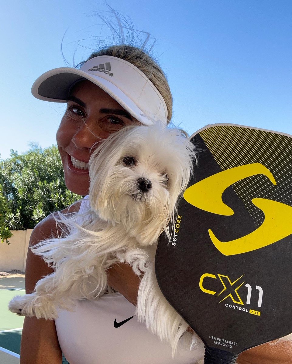 Happy Thanksgiving!!!! Another day of grinding on the pickleball court and the best is yet to come… turkey dinner on the rotisserie barbecue grill! #valeriethompson #valeriethompsonracing #happythanksgivng #pickleball #pickleballislife #pickleballaddict #pickleballtournament