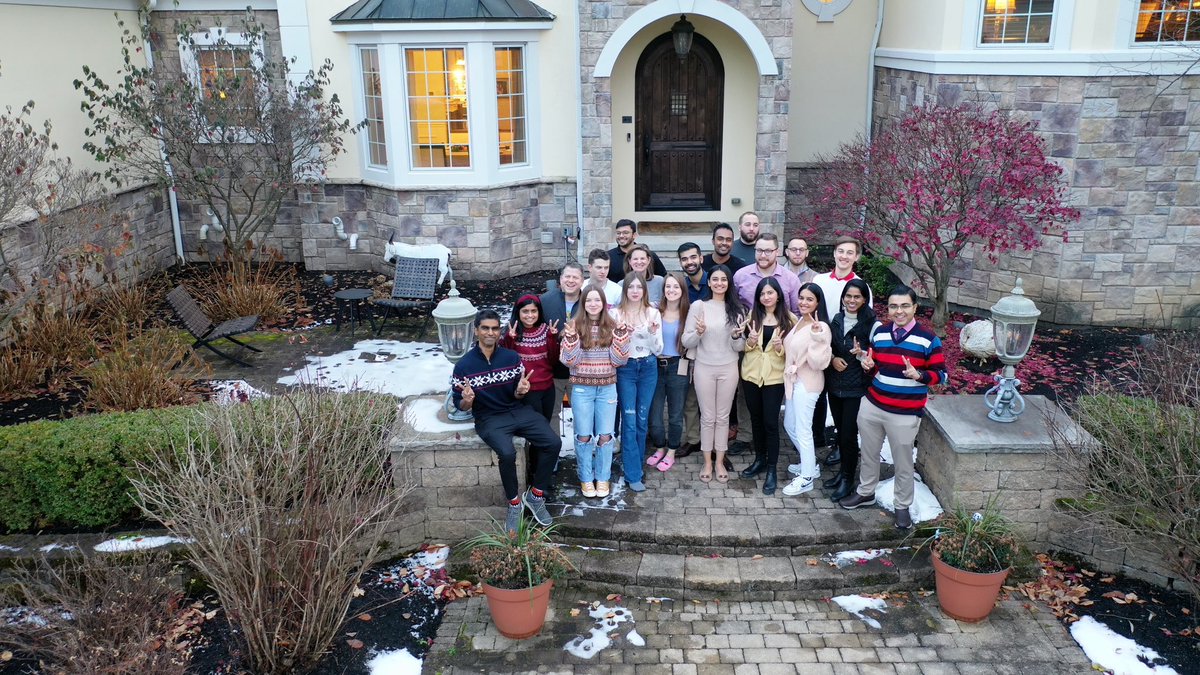 Simran Ganeriwal, MD (@simganeriwalmd) on Twitter photo Thank you <a href="/Mud_Fud/">Richard M. Wardrop III, MD, PhD, MACP, SFHM, FAAP</a> for opening your home to all of us! To more amazing food, mario kart, and drone piloting 🥂 #HappyHolidays #Thanksgiving Thank you <a href="/Mud_Fud/">Richard M. Wardrop III, MD, PhD, MACP, SFHM, FAAP</a> for opening your home to all of us! To more amazing food, mario kart, and drone piloting 🥂 #HappyHolidays #Thanksgiving