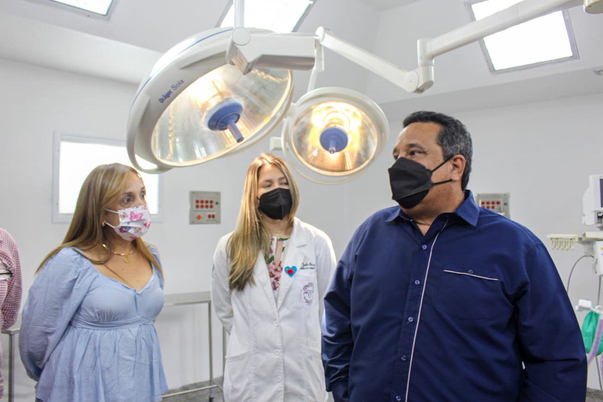 CiudadTRU's tweet photo. #GranTrujillo Compromiso y trabajo consolidan fortalecimiento del sistema de salud trujillano en primer año de gestión https://t.co/AOQUqW15so
@Gerardo4fPsuv 
@Fundasaludtru https://t.co/rfw09ws8sR