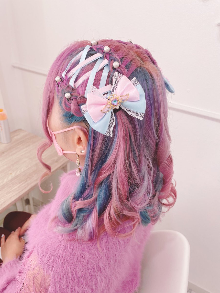 ery8bit's tweet image. ヘアメ終了💖💙
今から幕張行きます〜！
2winkカラーたくさん詰め込むことができて幸せです🥹💖💙
#スタライ7th