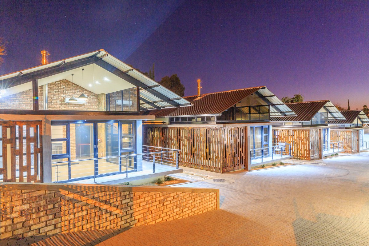 DB-Ndhlovu Icon Architects Inc tweet media