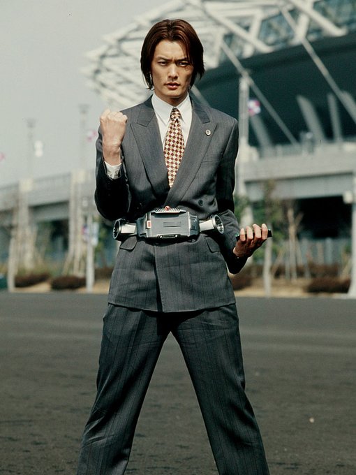 仮面ライダー図鑑 on X: "小田井涼平さん、お誕生日おめでとうございます！ 『いやオレはな、人間の欲望ってやつを愛してるんだよ』 出演作: 仮面ライダー龍騎、仮面ライダー×スーパー戦隊 超スーパーヒーロー大戦 役名:北岡秀一、仮面ライダーゾルダ、ミドライダー ...