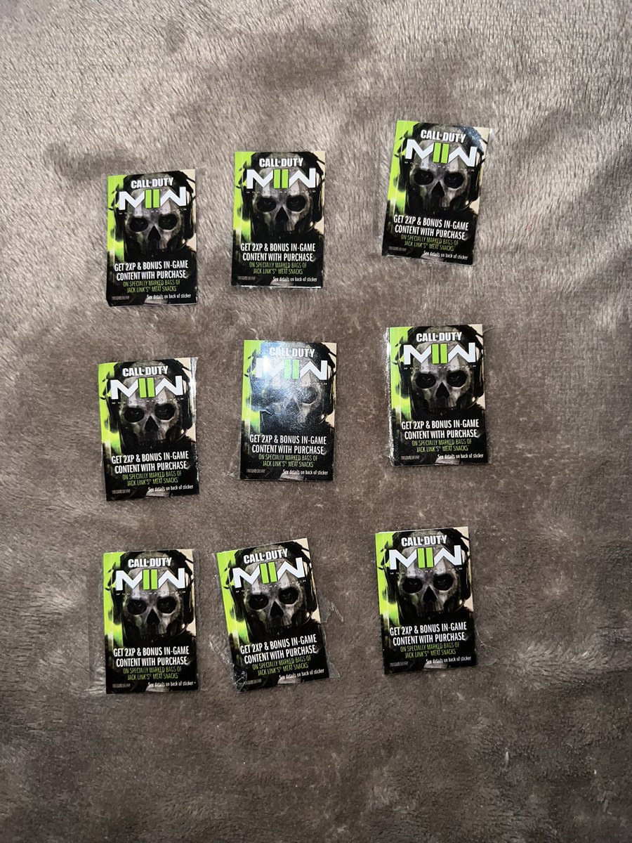 flako_jeremy's tweet photo. Got more #MW2 codes for $5 each let me know! #jacklinks #mw2codes https://t.co/pZUCKZ2mba