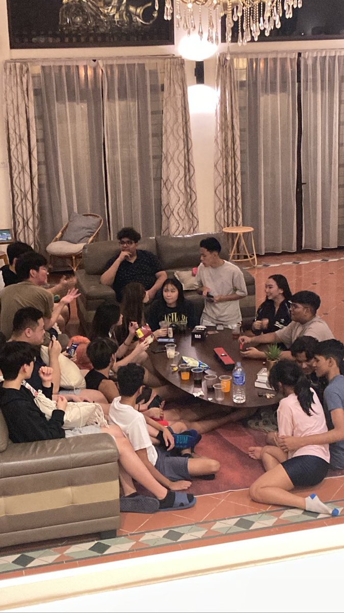 iantang_'s tweet photo. i'm so fucking tired https://t.co/HBlOFPpOnj