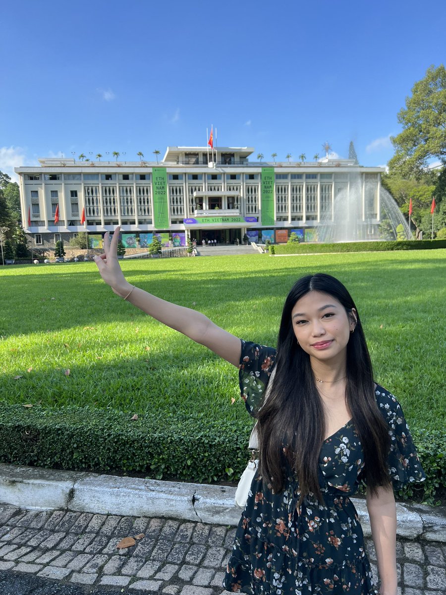 ETH Vietnam! Here to represent @SurgenceNFT ❤️