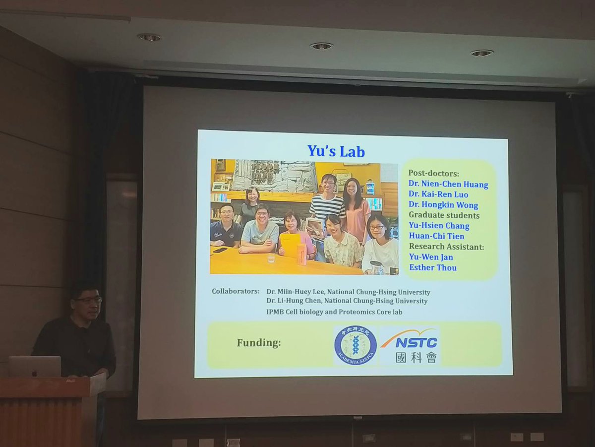 TsyLab's tweet image. Our BOSS presented about mRNA trafficking in today's seminar at @IPMBSinica.

Yu's Lab website link: sites.google.com/view/ipmb-a425…