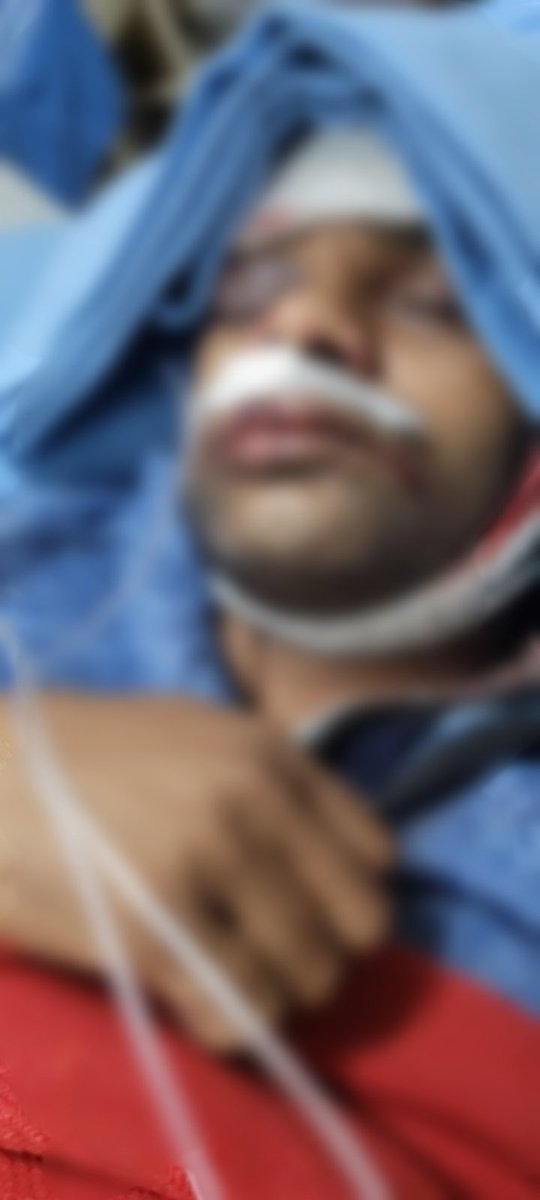 AiceiaGuwahati's tweet photo. Justice for Alok
Shri Alok Kumar, Inspector was attacked in the center of Shillong, Meghalaya by the Members of KSU during a rally on 24th November supposedly being Assamese/outsider. Strong intervention is required @PMOIndia @narendramodi @nsitharamanoffc @cbic_india @cgstcusgau https://t.co/Hm3YGBvQTV