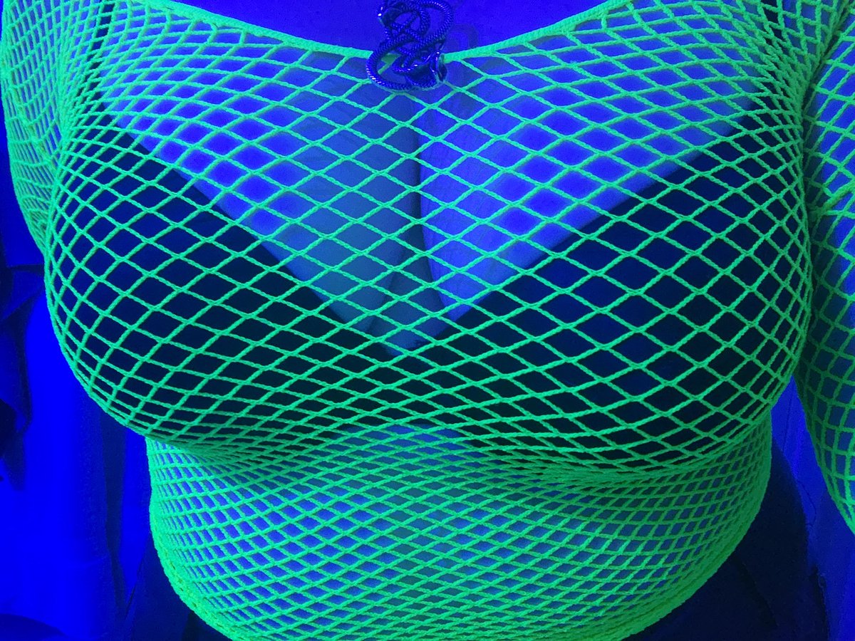 icetigress_AD's tweet photo. Found one of my old Goth Night shirts
How I love black lights 🥴🥴
Enjoy, my favorite lewd floofs 😘😘
#lewd #lewdfurry #lewdfloof #tiddies #titties #glowingtiddies #thiccsgiving #curvygirls #curvywomen #girlswithpiercings #womenwithpiercings #hourglassbody #blacklight #HailLoki https://t.co/kZGQqWv07W
