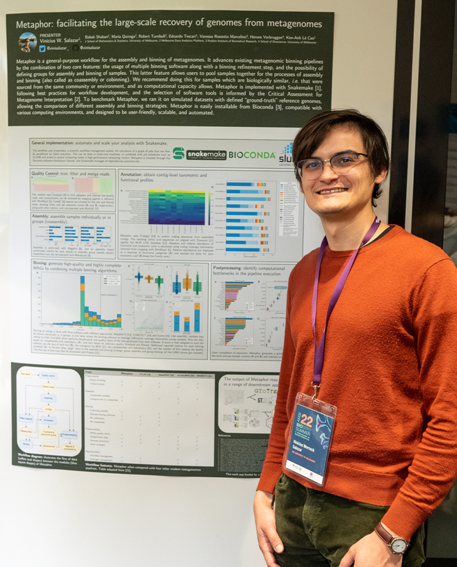 Bioinfosummer's tweet photo. Congratulations to our AMSI #BioInfoSummer 2022 poster winner

🏅Vinícius Werneck Salazar @vinisalazar_ 
The University of Melbourne
@UniMelb @MelbIntGen https://t.co/Z8j6Qa0Vy0