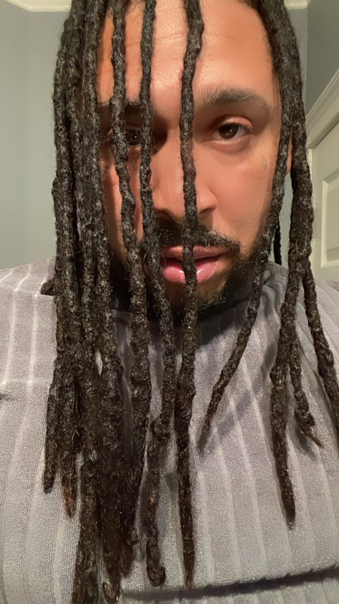 Jayecane's tweet image. Never know when I’m sending money . Haaa