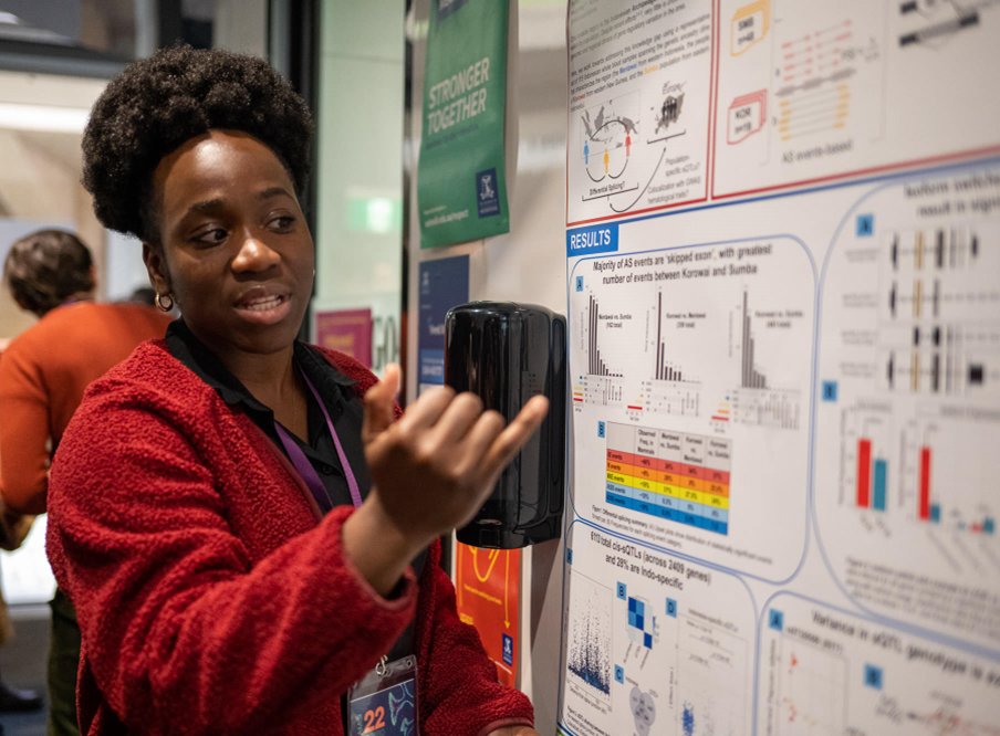 Bioinfosummer's tweet photo. Congratulations to our AMSI #BioInfoSummer 2022 Fast Forward talk winners!

🏅 PuXue Qiao, @SVIResearch 
🏅 Neke Ibeh, @SciMelb 
🏅 Sally Byers, @Monash_Science 

#WomenInSTEM #WomeninScience https://t.co/oAuxccAlqF