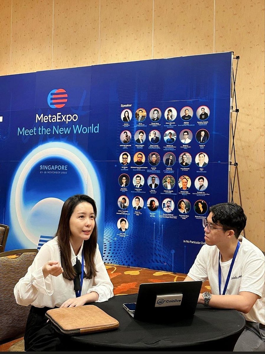 CoinliveHQ's tweet photo. Coinlive is interviewing Bell Beh, Co-Founder & CEO of BuzzAR, at Singapore MetaExpo 2022!
Stay tuned for our full article and more exclusive interviews to come!
#BuzzAR #metaexpo #web3 #singapore #coinlivetalk https://t.co/OPiGKfQEjC