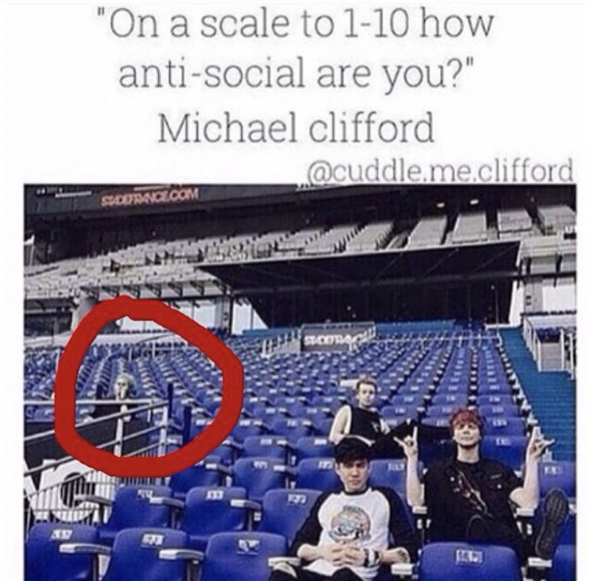 outdated5sos's tweet photo. https://t.co/AGUBQ1tCO3