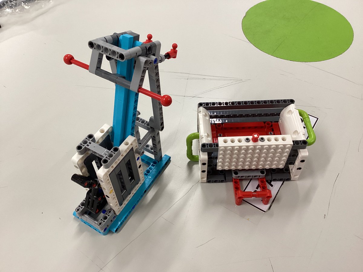 Panavdabest's tweet photo. #FLL #LEGO 
Now we have started building the map for the FLL competition for everyone to practice on! https://t.co/NwNSKo2gJG