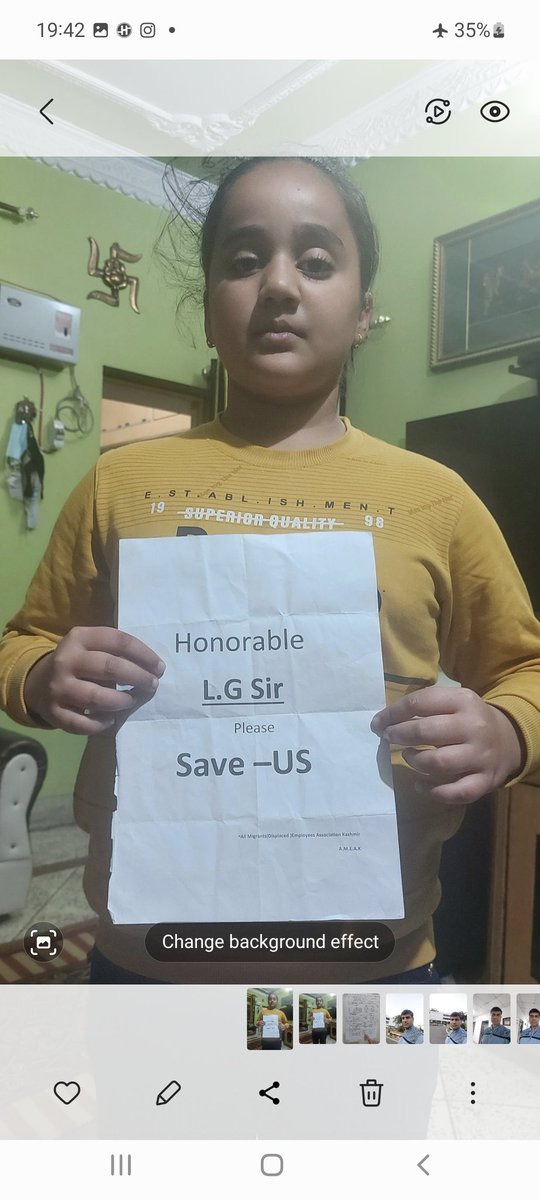 ChowkidarSharm1's tweet photo. #Save_Kashmiri_Hindus_PM_Package_Employee .. 
After #Targeted_Killing of #Hindu_Employee’s in Kashmir it is impossible to perform their duties.
So please @narendramodi @NirmalSinghBJP @manojsinha_ till security threat relocate them to #Safe_Places with salary s
🙏 Thanks 🙏 https://t.co/MjGgCvMio1