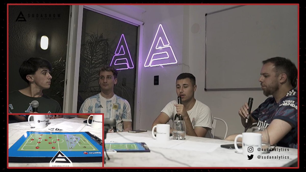 RomanDS_'s tweet photo. Pasó el primer programa de #SUDASHOW con una producción TOTAL de @sudanalytics_. Opinamos y debatimos sobre la #SeleccionArgentina, lo que pasó y lo que vendrá. También un poquito de mirada más general sobre #Qatar2022. Estuvimos junto a @AgustinDevoti, @stabilemat y @Joaseb_M. https://t.co/rhJ7HohGej