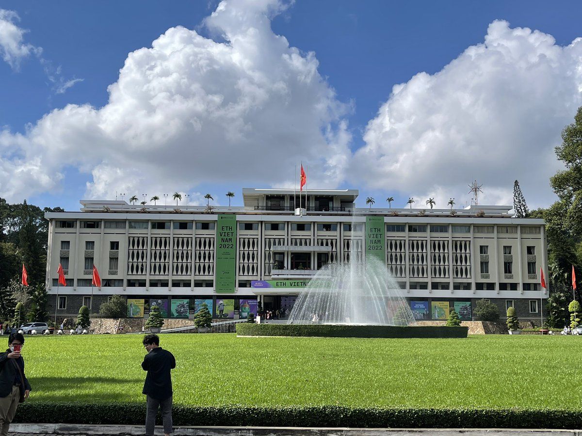 Welcome to #Eth_VietNam ❤️❤️❤️   #Gunstar #Metaverse #JourneyToSaveStarWorld #RaidBoss #esportsfi $GSTS $GSC #PlayAndEarn #FreeToPlay  #BuildonBNBChain #BNBChain
🎮  play.gunstar.io 🚀