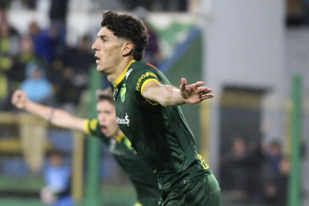 StatsFA's tweet photo. Gabriel Alanis marca ante Union por Liga Profesional🏆su 4to gol en Defensa y Justicia🟢🌕en 40PJ en el club

Suma 10 goles en Primera:

Sarmiento [5]
Defensa y Justicia [4]
Arsenal [1] https://t.co/6mBxXEt8xT
