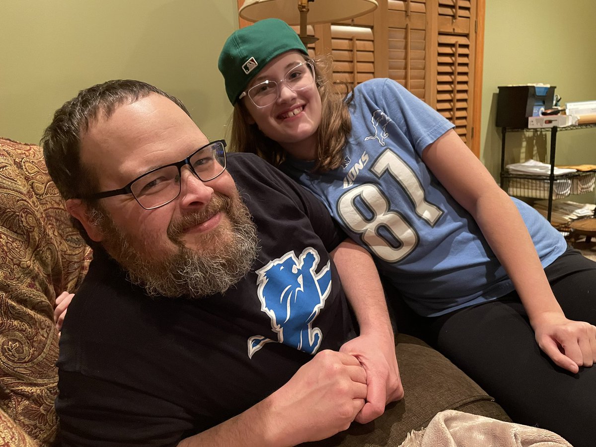 LauraProminski's tweet image. Thankful for these two ❤️❤️