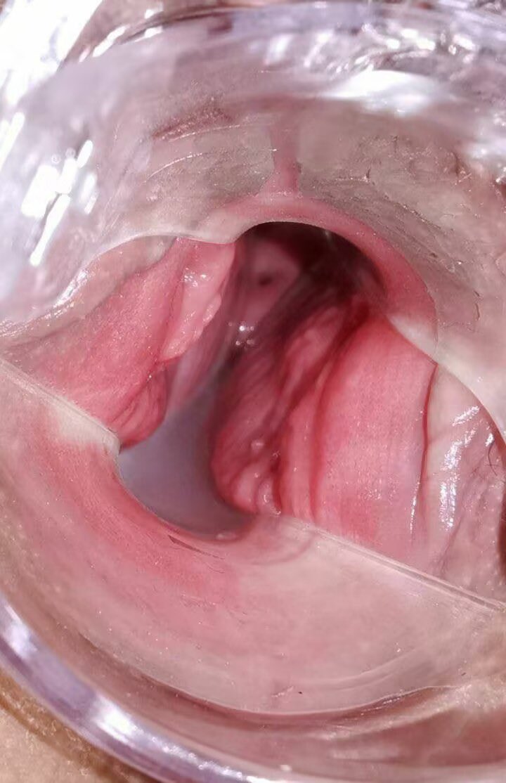 ag499899's tweet photo. 【投稿】没想到有一只发情的小母猫申请露出调教~求主人发出来让大家视奸~大家还想看这只发情母猫做什么呀？留言实现愿望！#骚货 #扩阴 #暴露 #羞辱 #暴露癖 https://t.co/34N3v38JtP