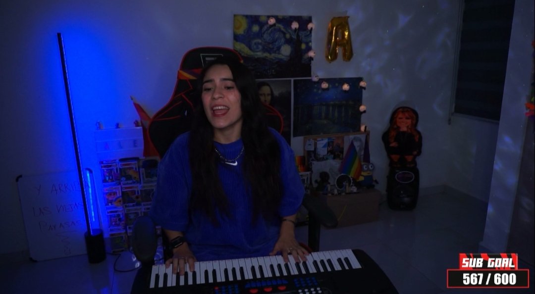 AlePaulladaa14's tweet photo. Mi pianista favorita 🥺 https://t.co/NNT5rWo1nt