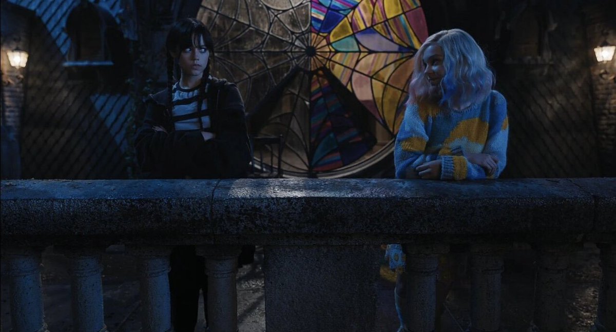 loverwenclair's tweet photo. Yo amo que Enid y wednesday empiecen siendo amigas, que Enid jamás rebasó los límites de espacio personal de wednesday, que surgiera esa hermosa amistad, ellas pueden ser algo más que eso más adelante, tienen el potencial, la química y conexión para ser canon #wenclair https://t.co/UjpdX4a9Yt