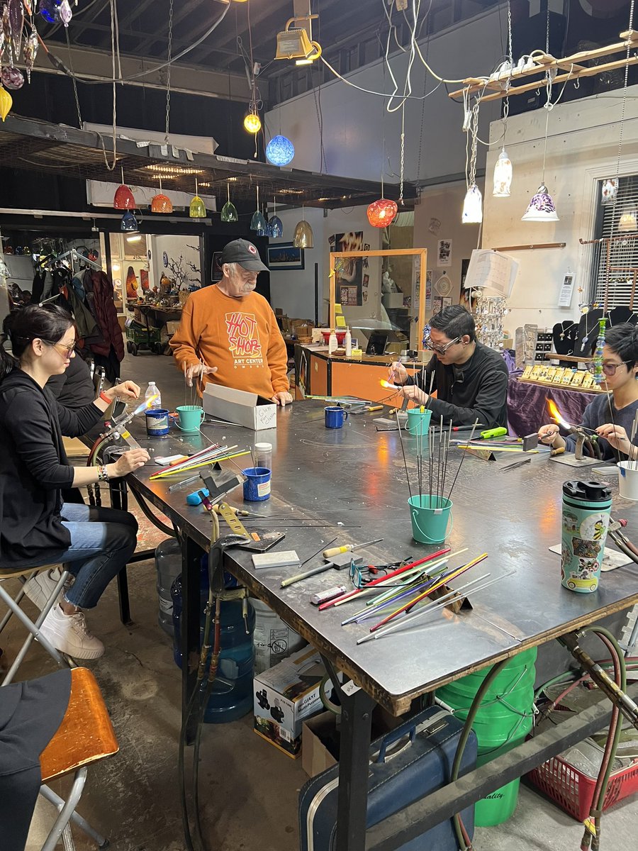 Loribirdsk tweet media