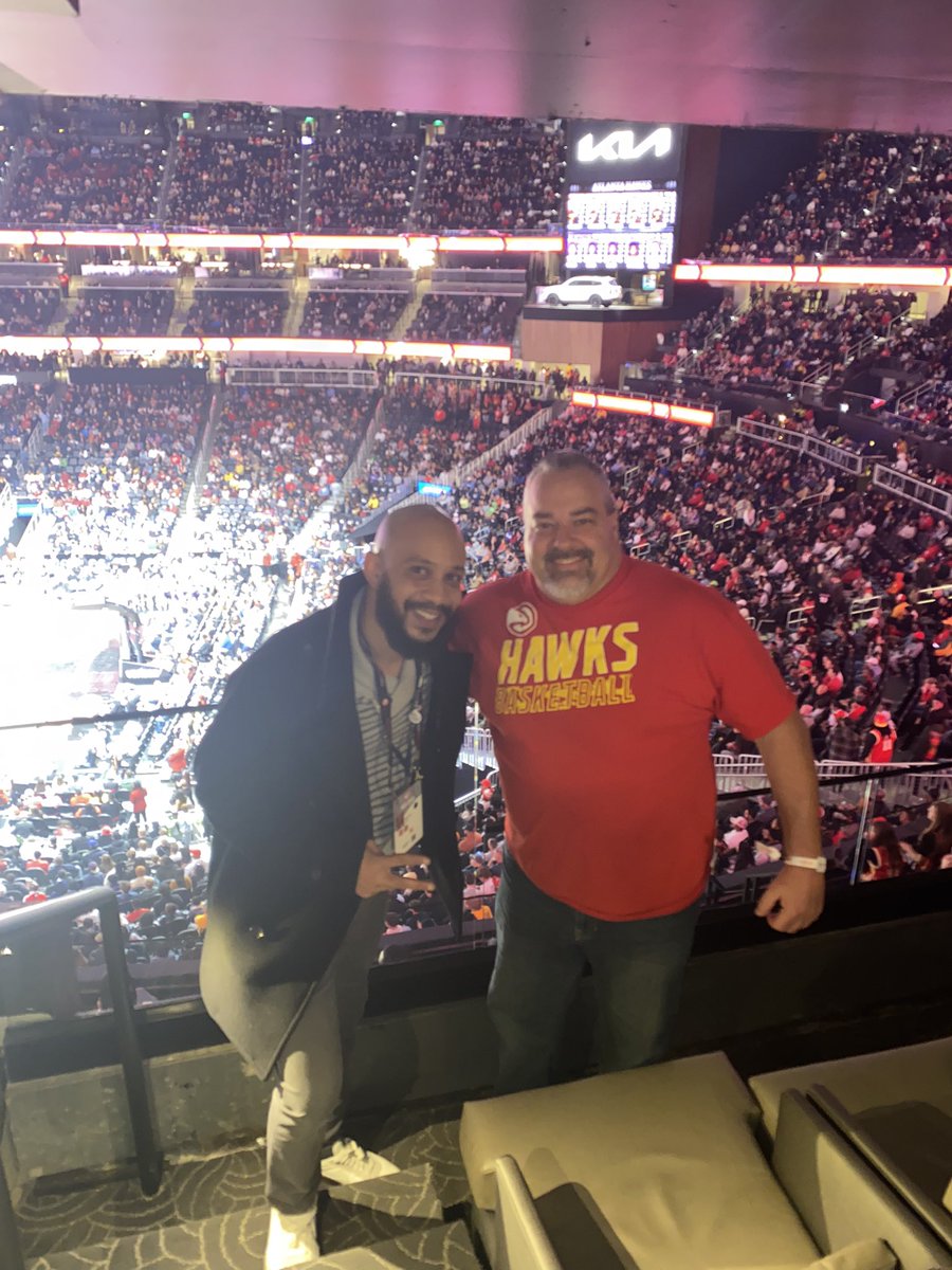 TatesTakeHoops's tweet photo. always good to see my guy “Chuck” last night. giving me a hard time about #collegebasketball per usual so at least we know he isn’t feeling ill. just in time for a PrimeTime matchup, #MSUvsBAMA at #pk85 @929TheGame @jmch316 #929thegame #tatestake https://t.co/vGoqSQl4ID