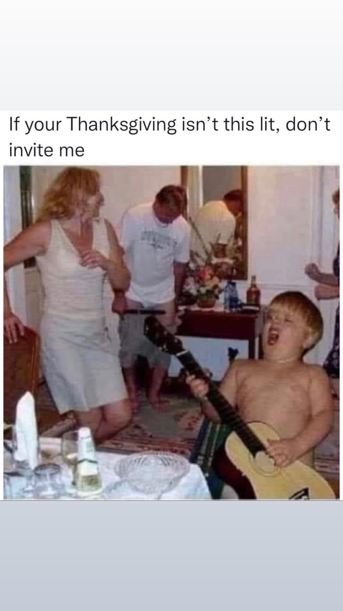 3GunWhiskey's tweet photo. I mean it looks like a normal Thursday around here https://t.co/sIaK5H5g5l