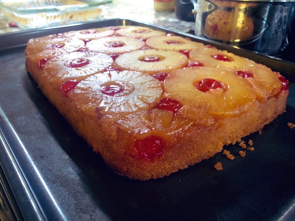 THESagerbomb's tweet photo. @WorldofIsaac My cousin McKenna made the food and did an excellent job, and I made pineapple upside down cake! #fatsgiving https://t.co/DwmLr70muX
