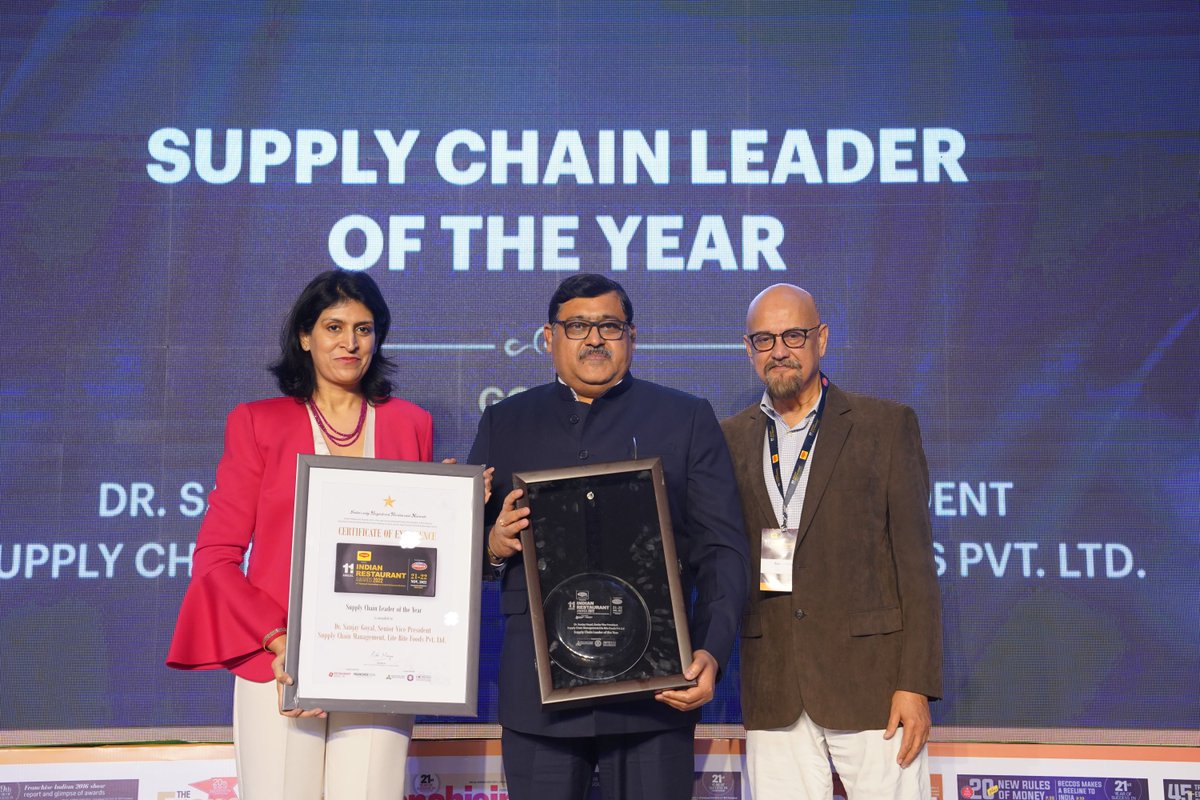 IndianRestCong's tweet photo. We are proud to announce that Mr. Sanjay Vazirani, CEO, Foodlink F&amp;B Holdings India Pvt. Ltd. wins the "Restaurant Entrepreneur of the year" at Indian Restaurant Congress and Awards 2022.

#IRC2022 #restaurants #foodstrends #beverages #chefs #leaders #industry #concepts https://t.co/fra9MYl42U